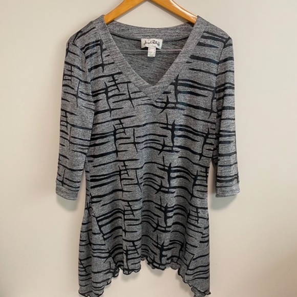 Joseph Ribkoff Gray Black Graphic Patterns Asymmetrical 3/4 Sleeve Top Size 10 - Picture 1 of 4